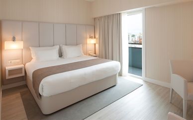 Lutecia Smart Design Hotel 4*