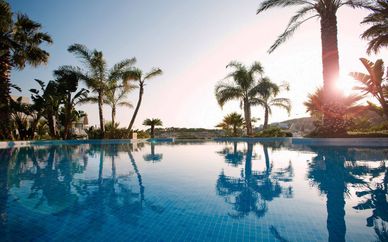 Hôtel Dolce Sitges 5*