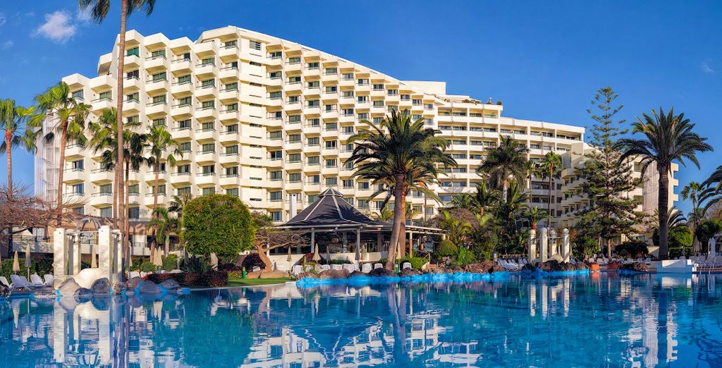 H10 Las Palmeras 4*