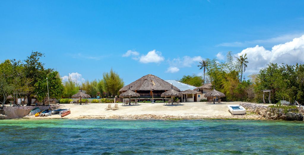Bluewater Panglao Resort Bohol strand