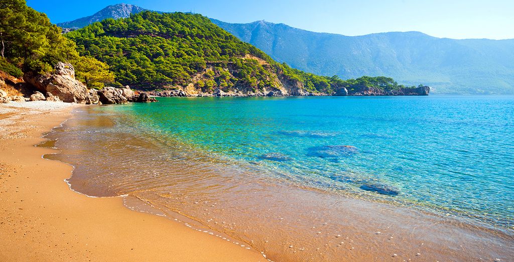 Water Side Resort & Spa