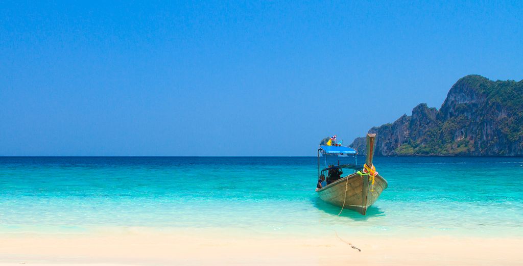 Mai Khao Lak Beach Resort & Spa 5*