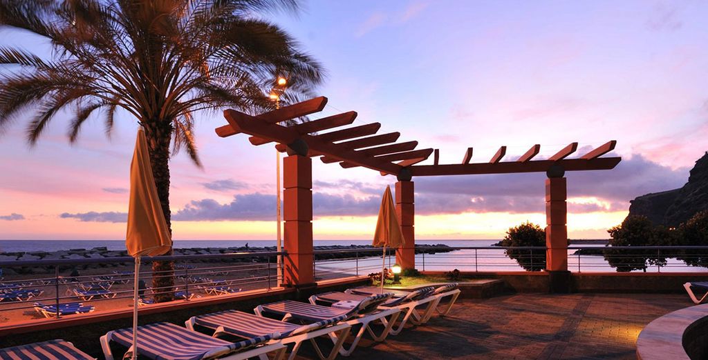 Hotel Savoy Calheta Beach 4*