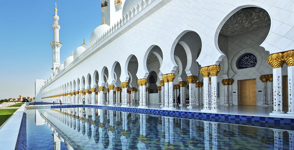 Abu Dhabi mit W&uuml;stensafari, Rundreise und Warner Bros. Park