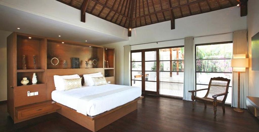 Nyaman Villas
