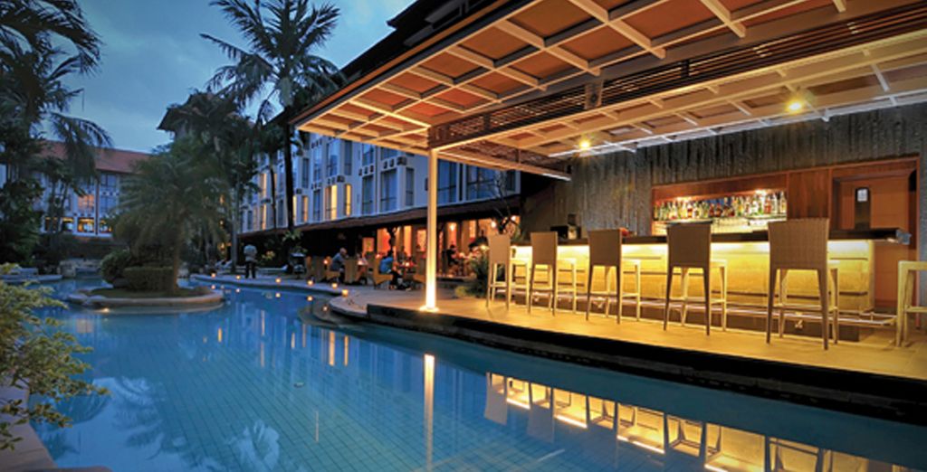 Hotel Inata at Bisma en Ubud y Hotel Sanur Paradise Plaza 