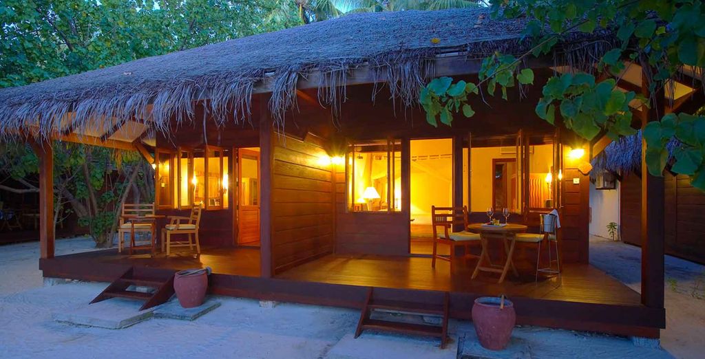 Combinado Divan Istanbul 5* y Filitheyo Island Resort 4*