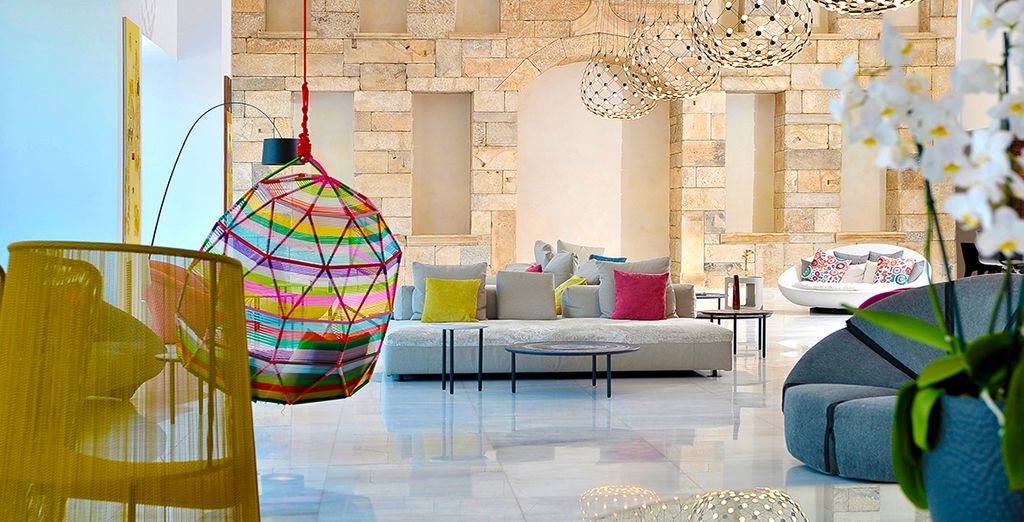 Athenaeum Grand Hotel 4*