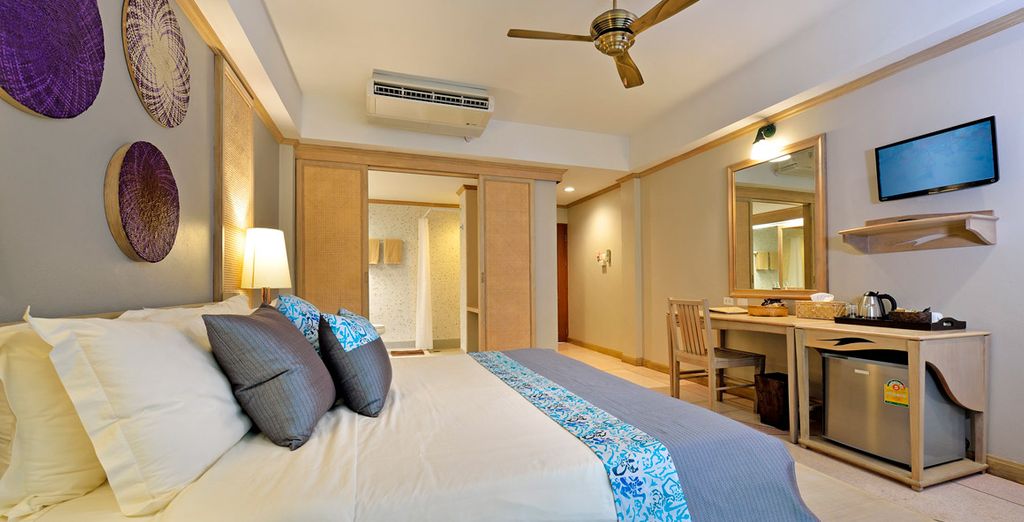 Kalima 5*, Holiday Inn Phi Phi Island 4* y Pakasai Resort 4*