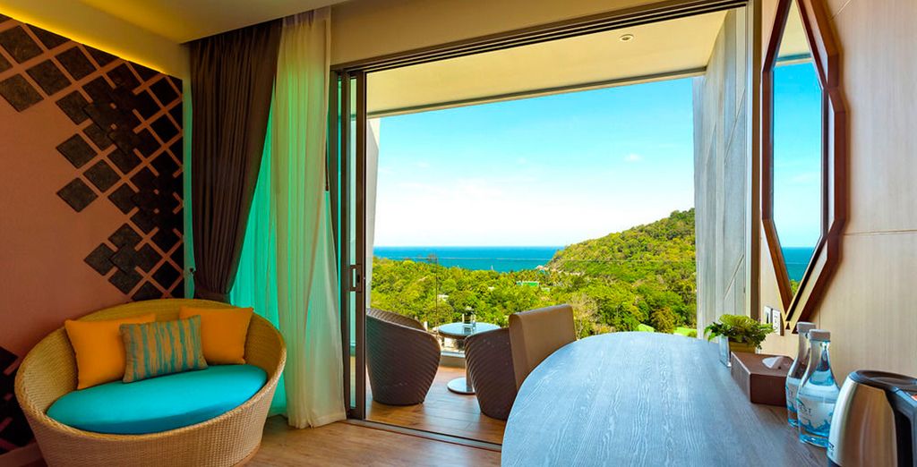 Crest Resort & Pool Villas 5*