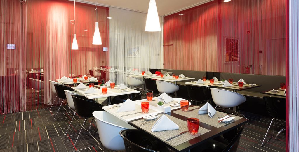 Singles: Circuito por la ciudad y estancia en Tryp Berlín Mitte 4*