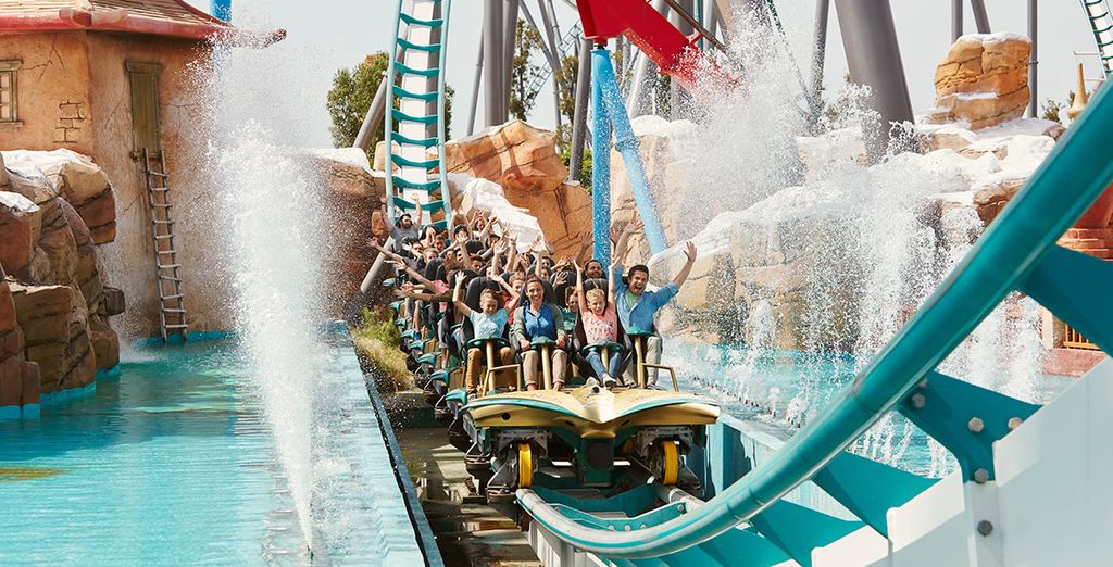 Aparthotel Four Elements Suites 4*