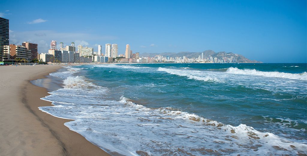 Hotel 4* en Benidorm y entrada a Terra Mítica