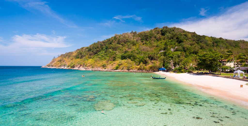 Crest Resort & Pool Villas 5*