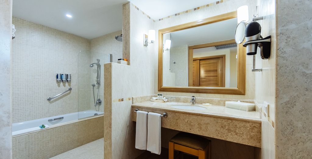 Autotour por Yucatán y extensión a Barceló Maya Colonial 5*