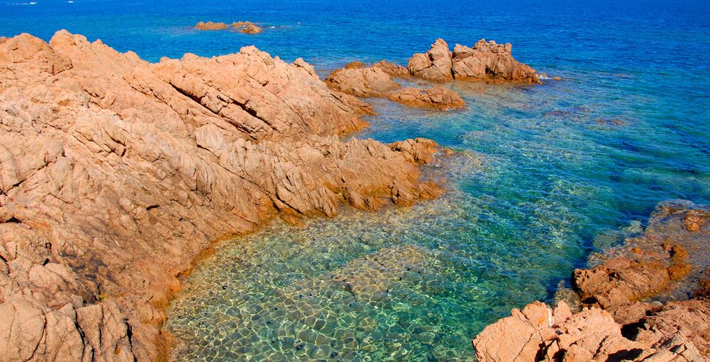 Baia delle Mimose 4* en barco con su coche