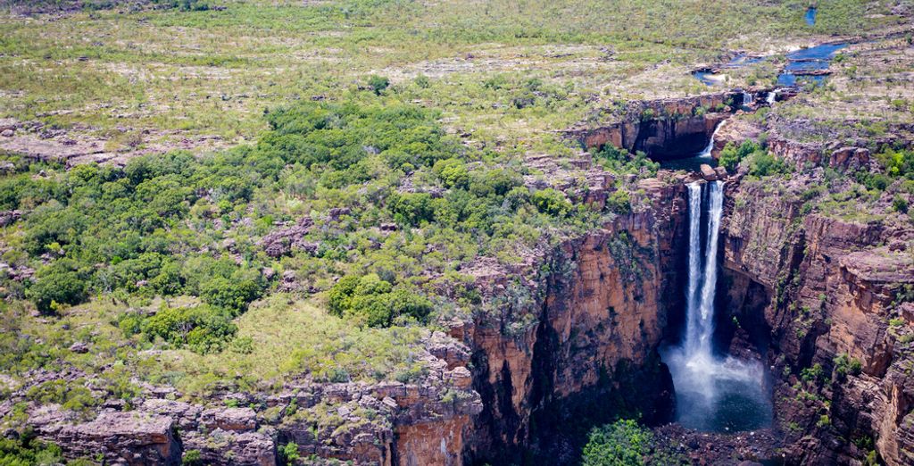 Ciudades, arrecife y selva tropical en Australia
