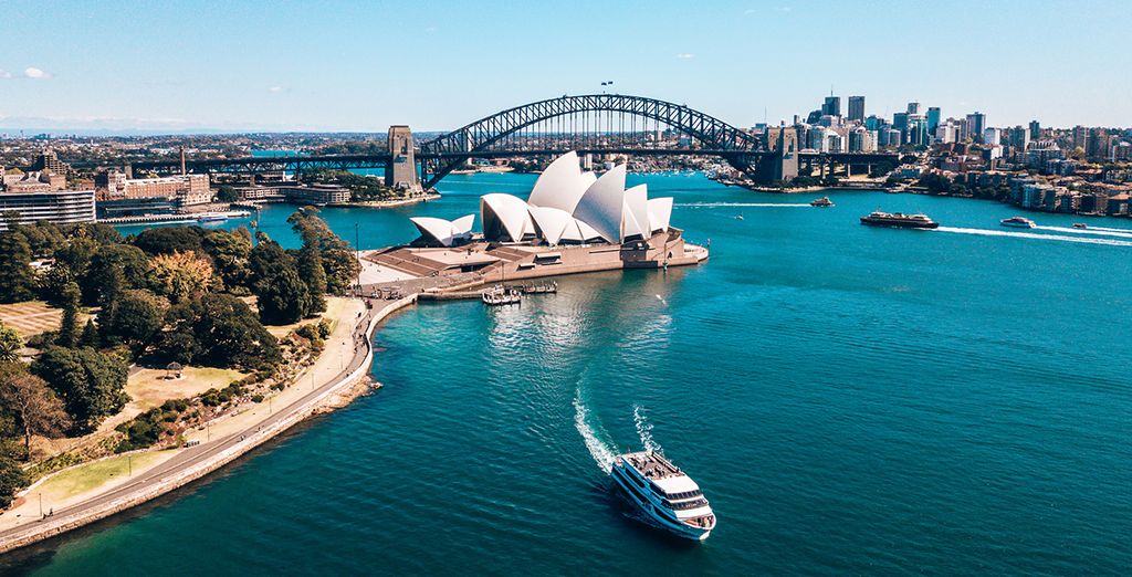 Ciudades, arrecife y selva tropical en Australia