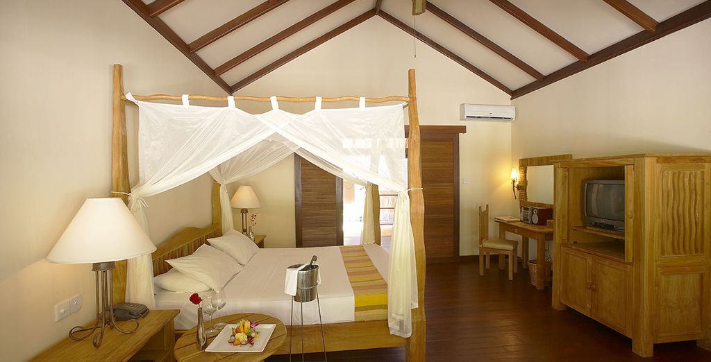 Combinado Divan Istanbul 5* y Filitheyo Island Resort 4*