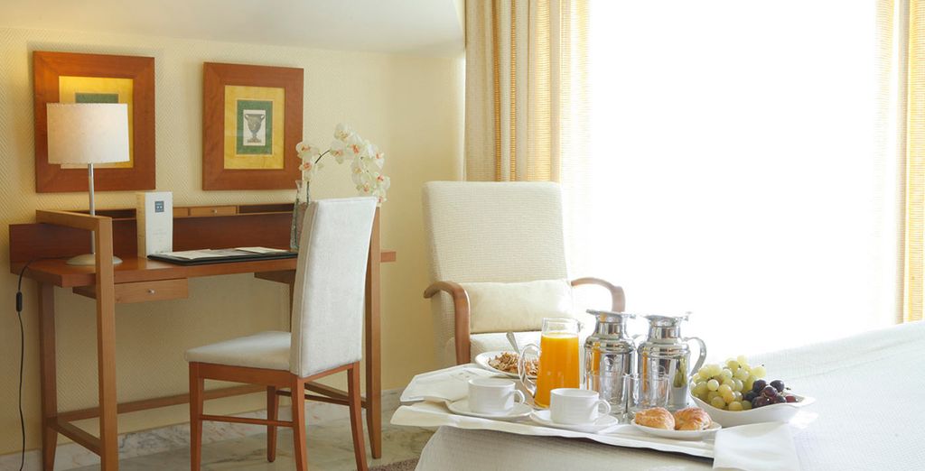 Hotel Carlos I Silgar 4*