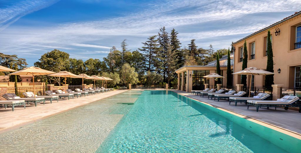 Modern Aix En Provence Apartment Hotel for Small Space