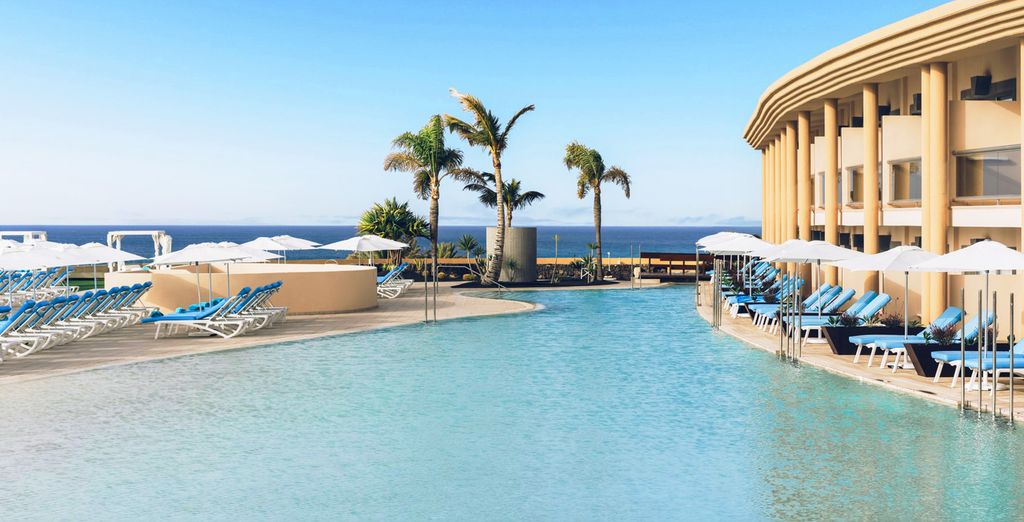 Iberostar Selection Fuerteventura Palace 5 étoiles à Esquinzo, piscine face à l'océan