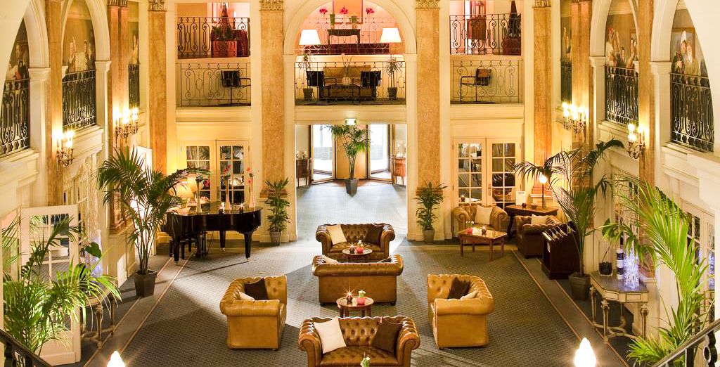 Hôtel Oceania L'Univers Tours 4*