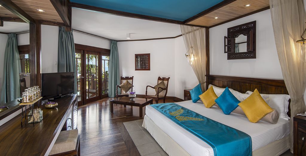 Royal Palms Beach Hotel 5*