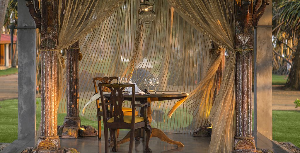 Royal Palms Beach Hotel 5*
