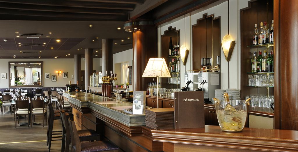 Best Western Plus Hôtel de Chassieu 4*