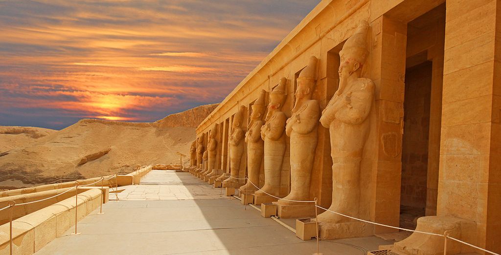 Croisière Mystérieuse Égypte et Hôtel Desert Rose 5* - 14 nuits - Hurghada  - Jusqu'à -70% | Voyage Privé
