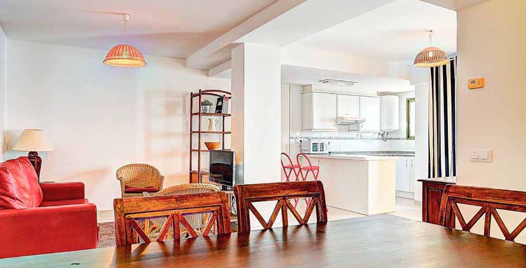 Apartamentos Port Saplaya