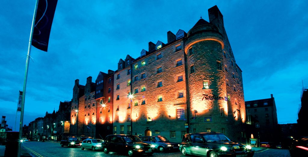 Hotel Radisson Blu Edinburgh 4*