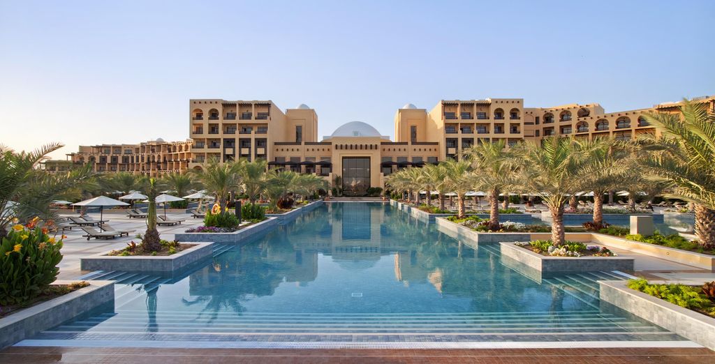 Hilton Ras Al Khaimah Resort & Spa 5*