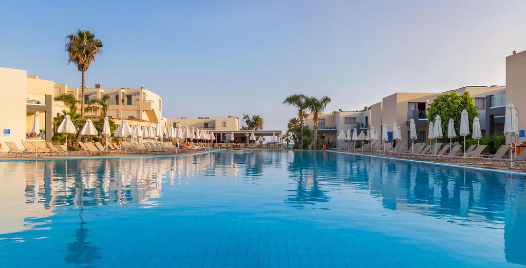 Callisto Holiday Village 4 stelle