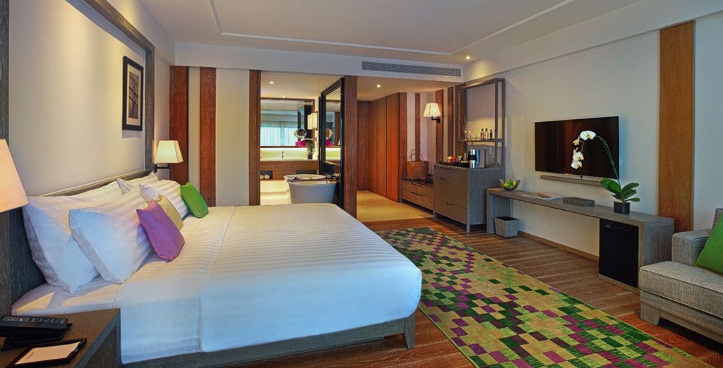 The Nai Harn Phuket 5*