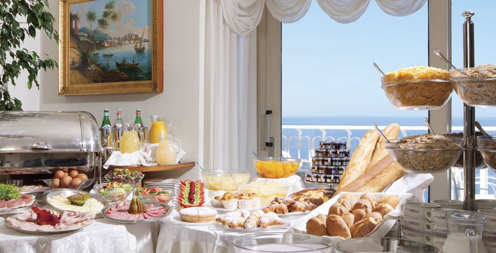 Hotel Corallo 4*