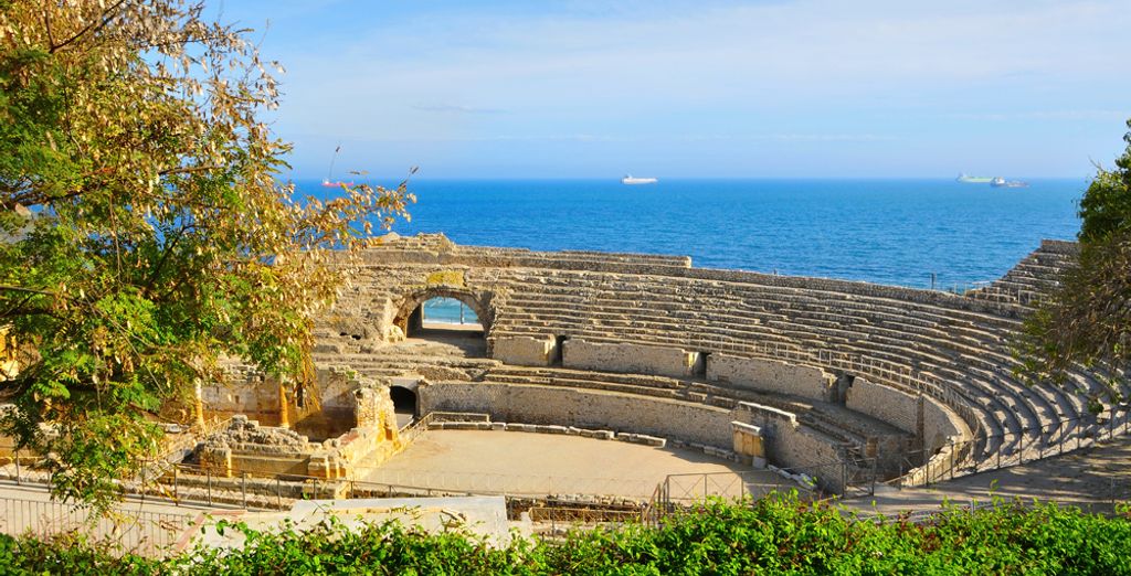 Alenti Sitges Hotel & Restaurant 4*