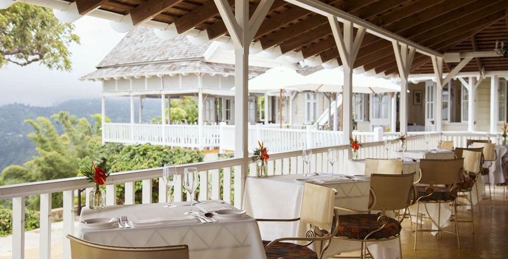 Strawberry Hill 4*