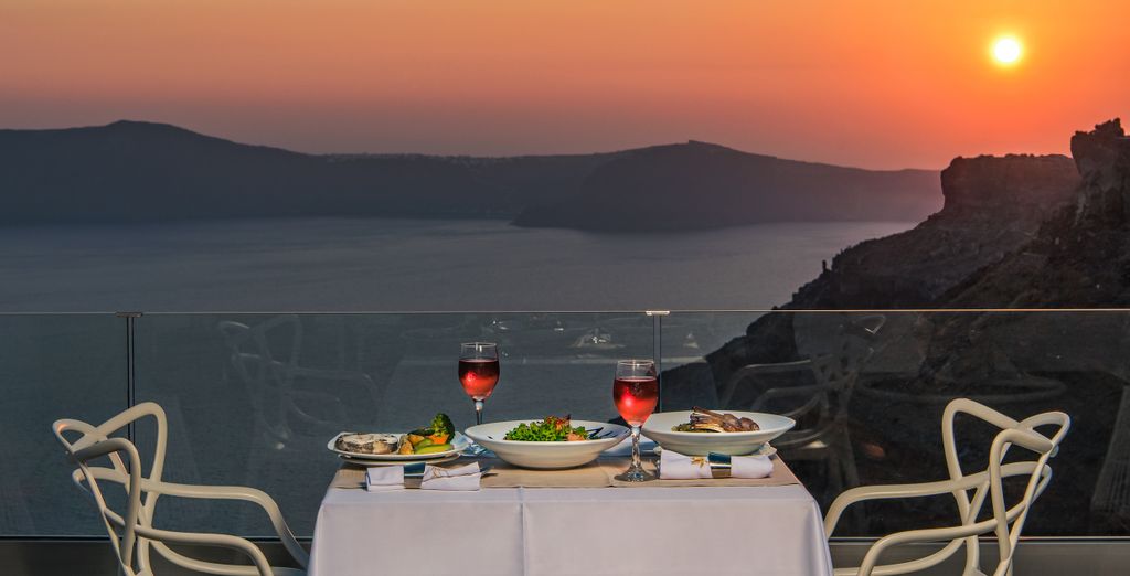 Pegasus Suites & Spa 5*