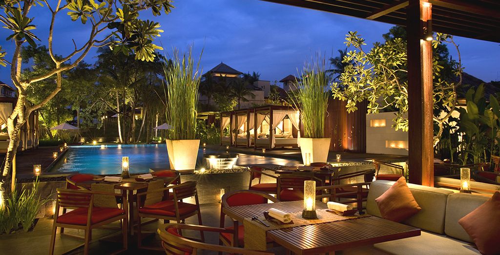 The Mansion Resort Hotel & Spa 5* & Artotel Sanur 4*