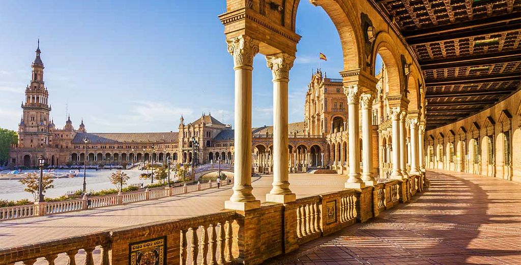 Autotour Andalusia con partenza da Malaga con possibilità di soggiorno mare