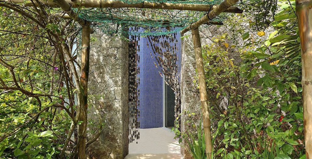 AVANI Seychelles Barbarons Resort & Spa 4*