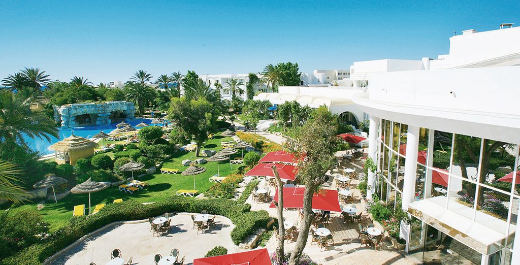 Hotel Club Magic Life Africana 5*