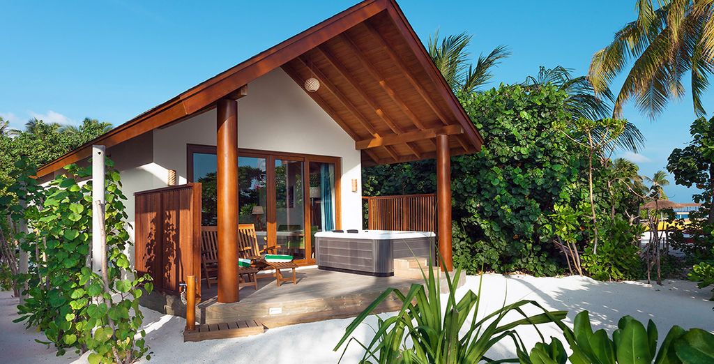 Reethi Faru Island Resort 4*S