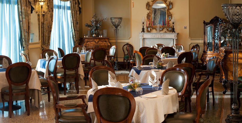 Grand Hotel Savoia 5*