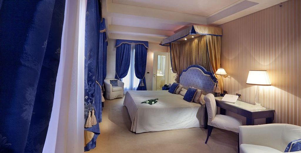 Hotel A La Commedia 4*