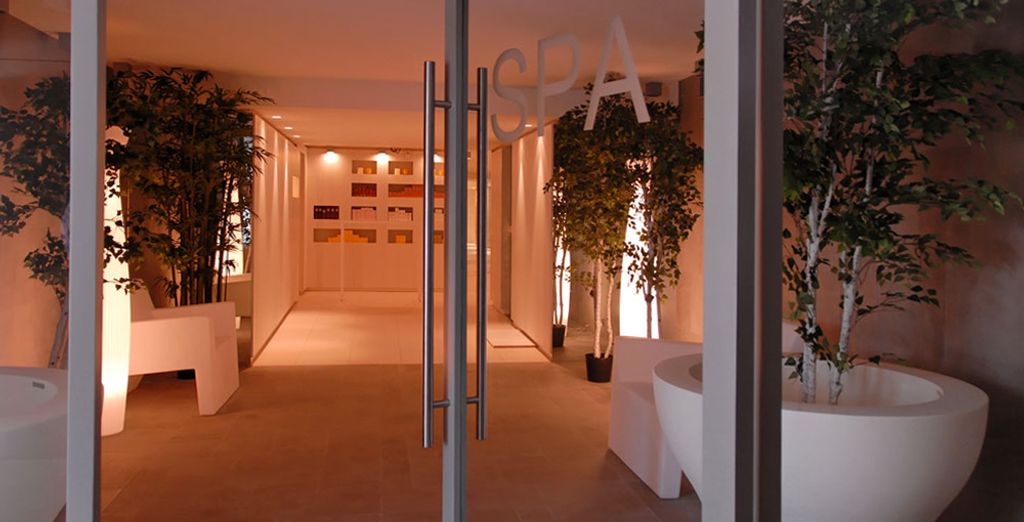 B Design & Spa 5*