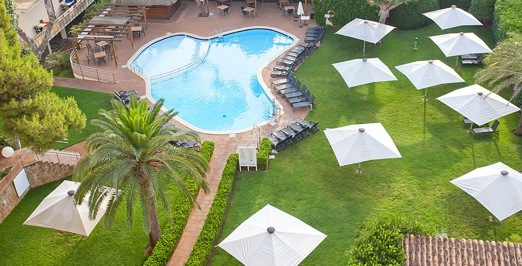 Hotel Aya 4*