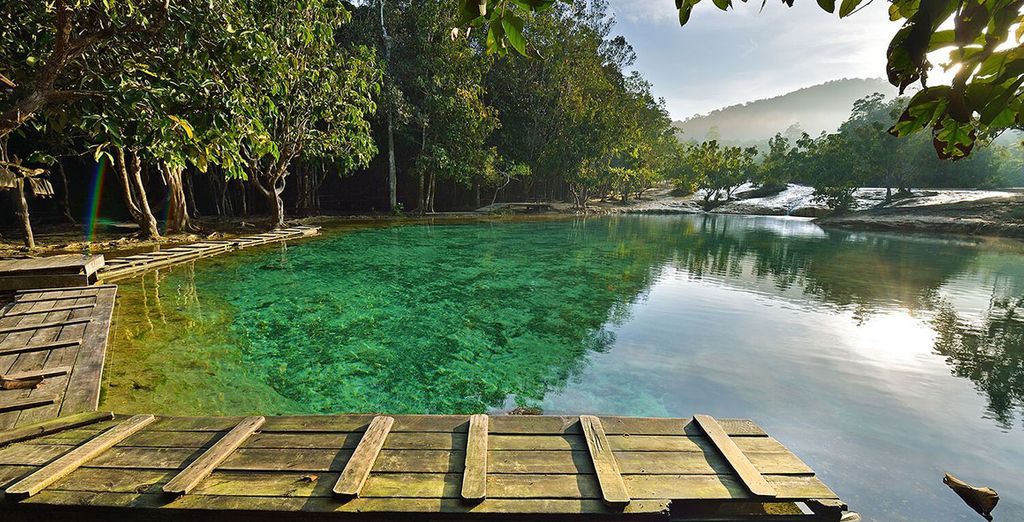 Andaman White Beach Phuket & Dusit Thani Krabi Beach Resort 5*